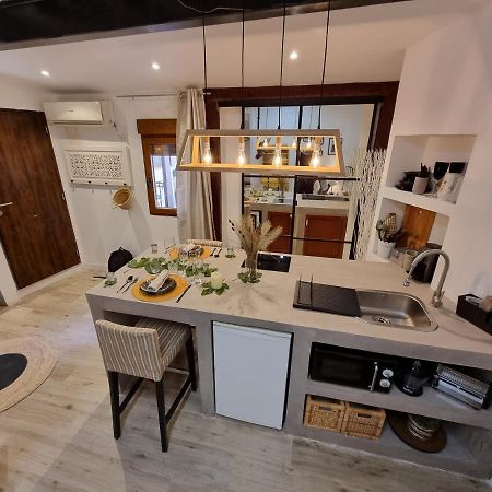 Lofts Amantes De Toledo -Loft Sagrario Apartment Luaran gambar